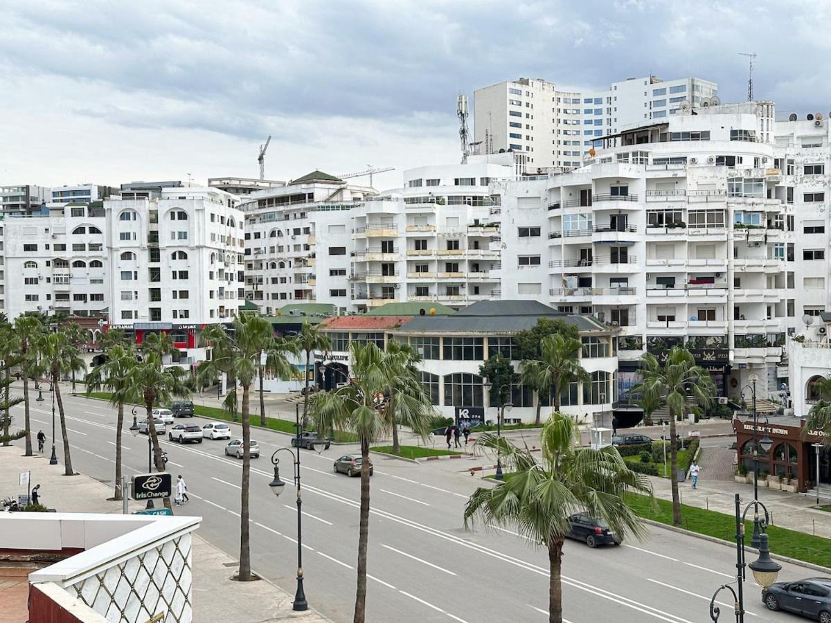 Vue Sur La Corniche De Ensoleille 003 *